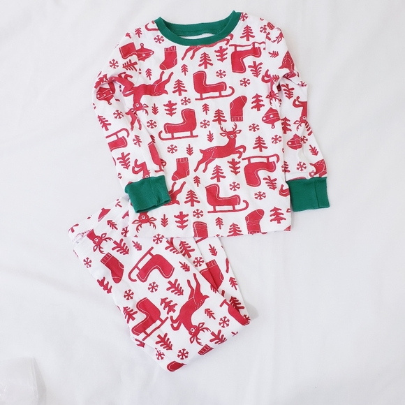 Carter's Red Reindeer 2T Matching Family Pajamas Set Christmas Holiday Two Piece - Picture 1 of 3